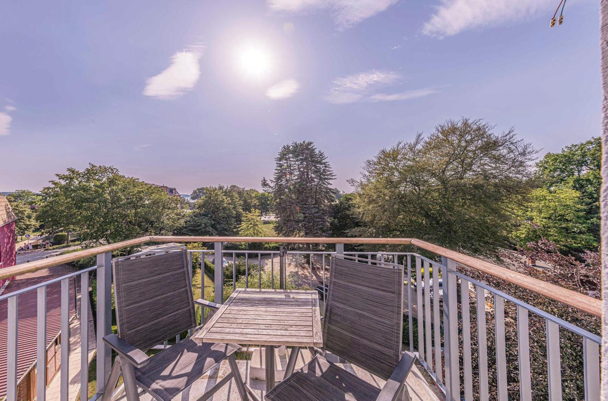 Altstadtapartment Carli- Komfortable Ferienwohnung Im Herzen Von Waren Extérieur photo